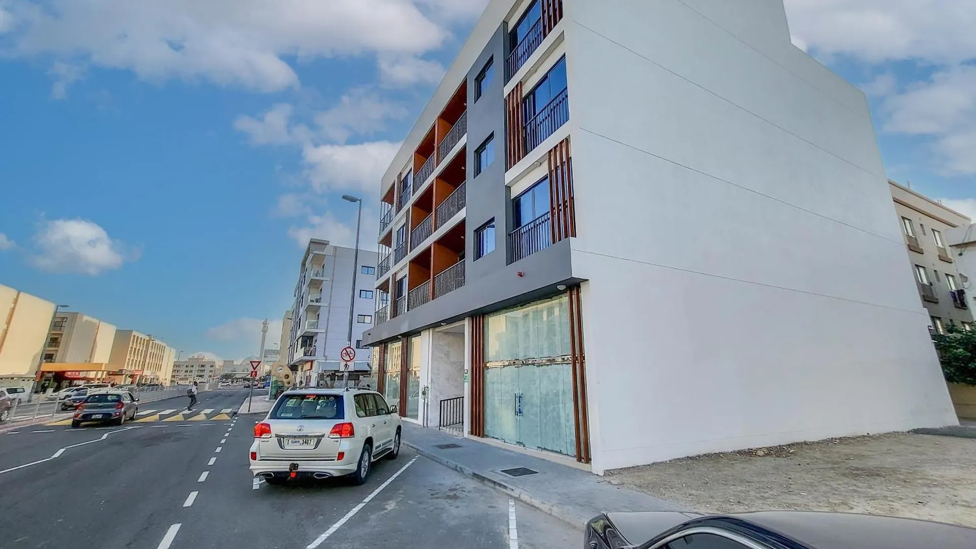 Apartment Everluxe 1 Bedroom Front View - Al Karama Dubai