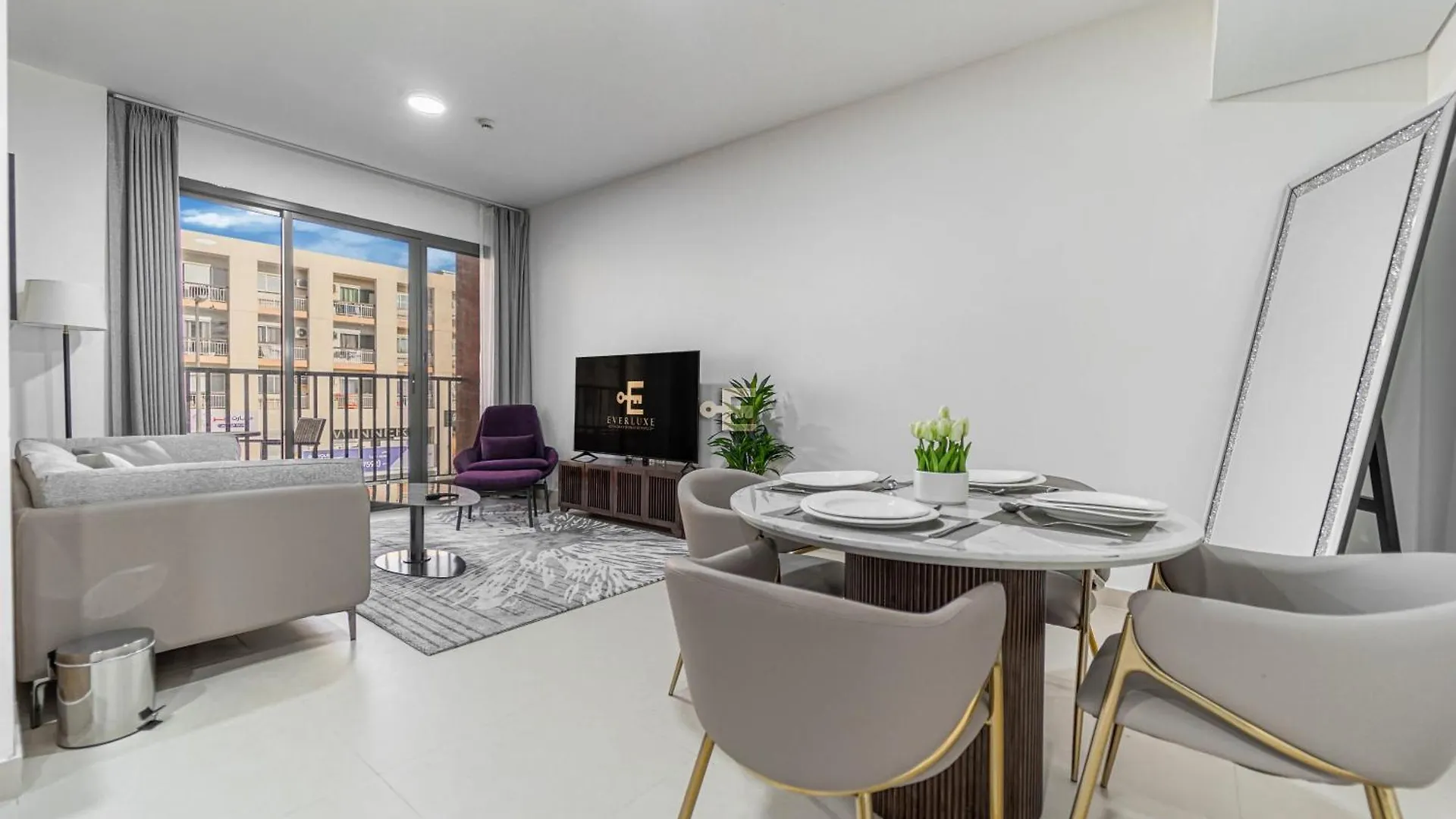 Apartment Everluxe 1 Bedroom Front View - Al Karama Dubai
